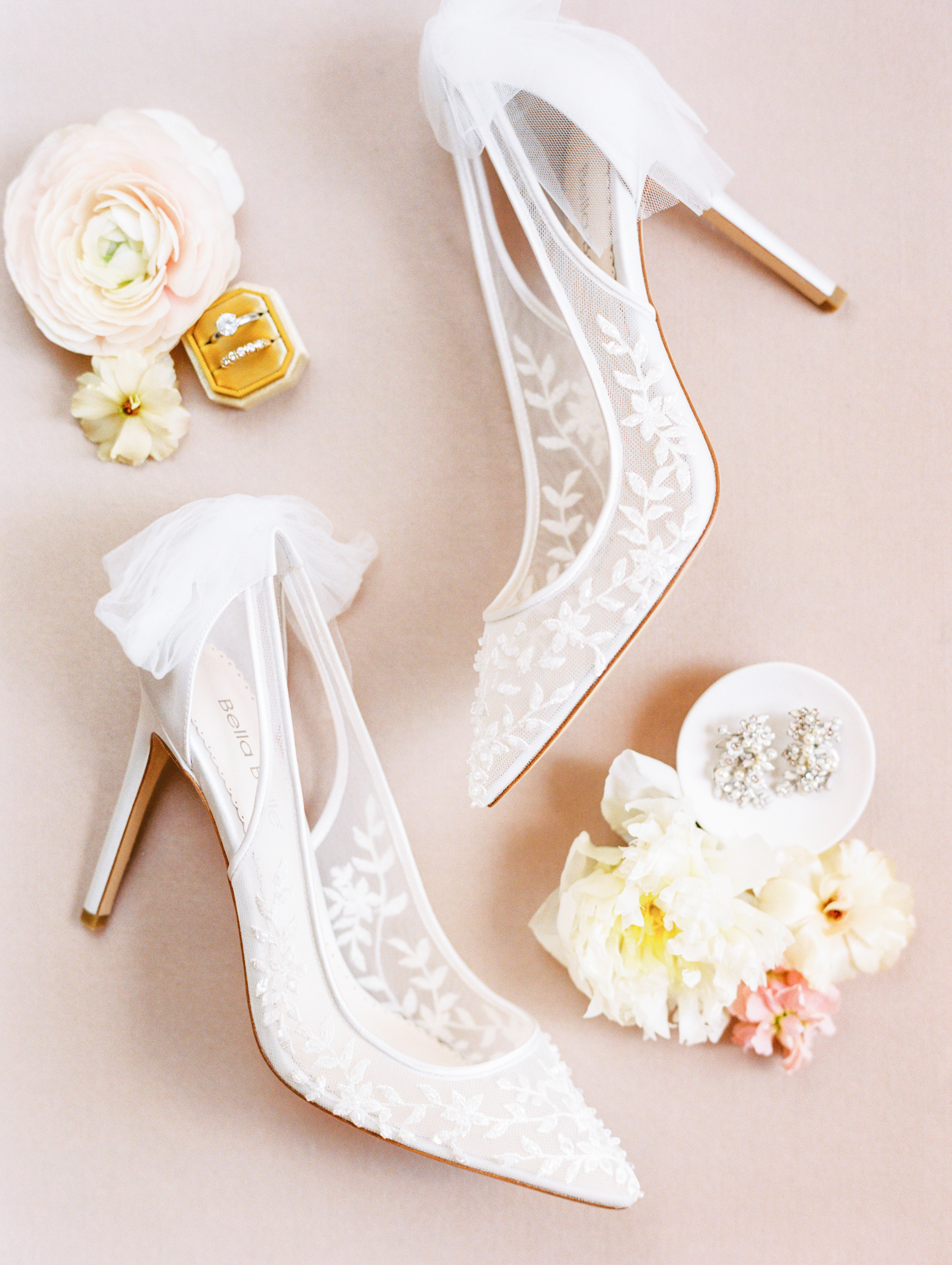 The Best Pearl Wedding Shoes to Complete Your Big Day Look-iangel.vn