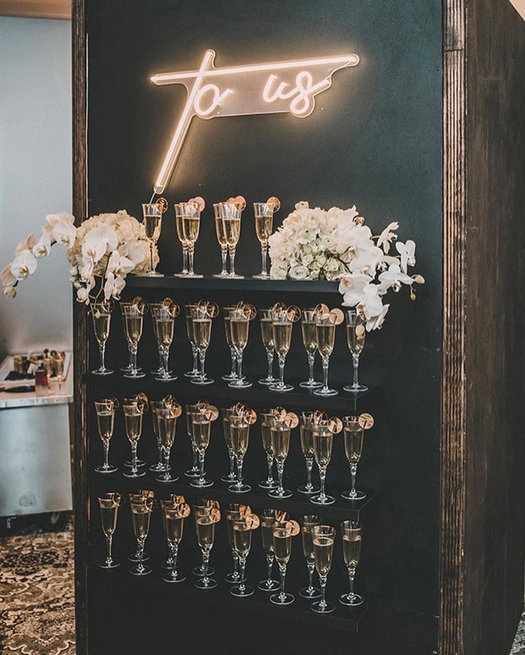 Top Three Ways to Serve Drinks at Your Wedding!